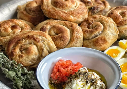 בורקס במילוי גבינה וחצילים